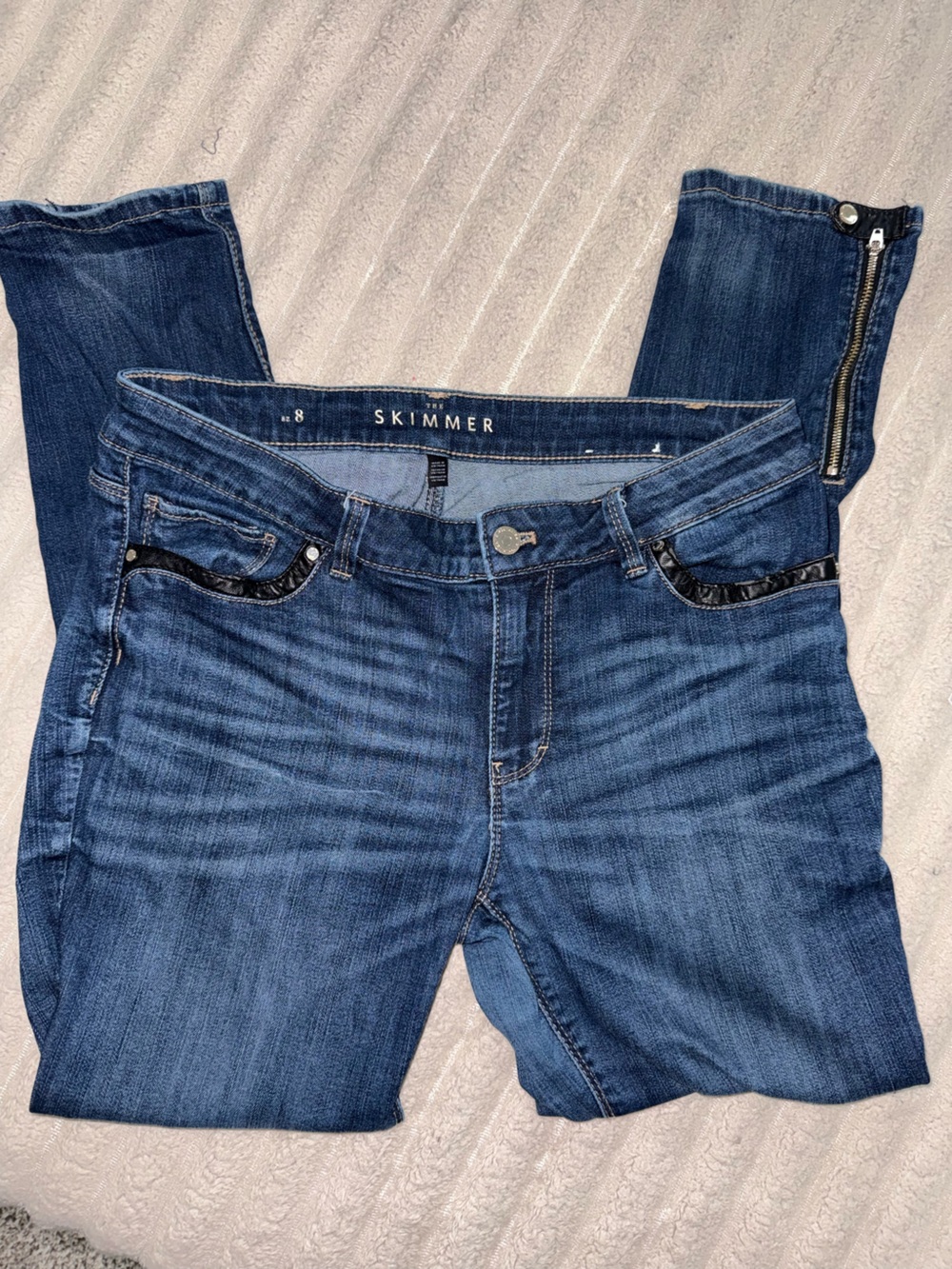 White House Black Market "The Skimmer" Ankle Zip Jeans Sz 8